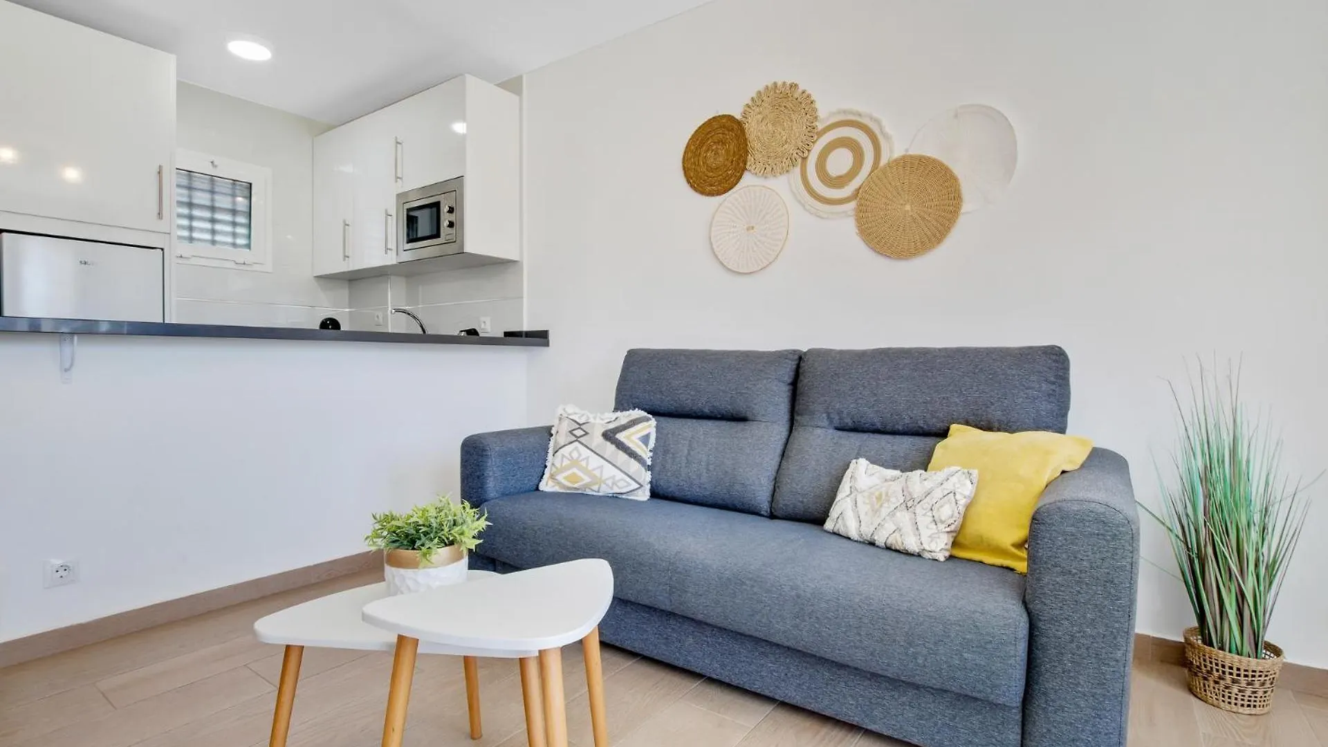 Vistamarina 201B By Ivi Real Estate Apartment Torremolinos Spain