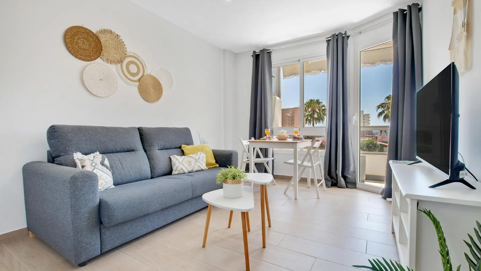 Vistamarina 201B By Ivi Real Estate Apartment Torremolinos