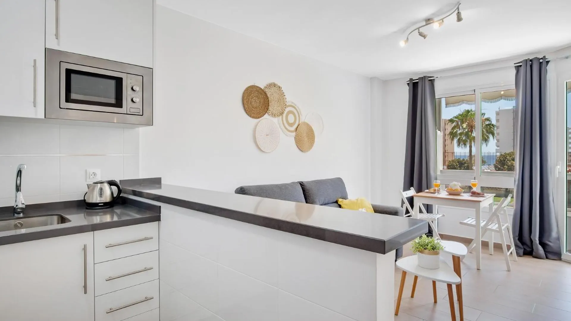 Vistamarina 201B By Ivi Real Estate Apartment Torremolinos
